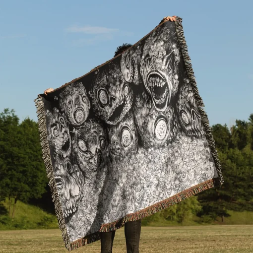 Berserk Eclipse Woven Tapestry Throw Blanket – Stunning Wall Rug & Home Decor, Perfect Gift for Dark Fantasy Fans - Image 3