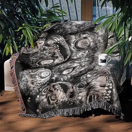 Berserk Eclipse Woven Tapestry Throw Blanket – Stunning Wall Rug & Home Decor, Perfect Gift for Dark Fantasy Fans - Image 4