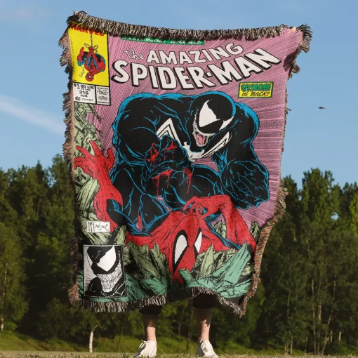 Spider Woven Tapestry Throw Blanket – Fun Wall Art, Cozy Room Decor, Collectible Accent - Image 4