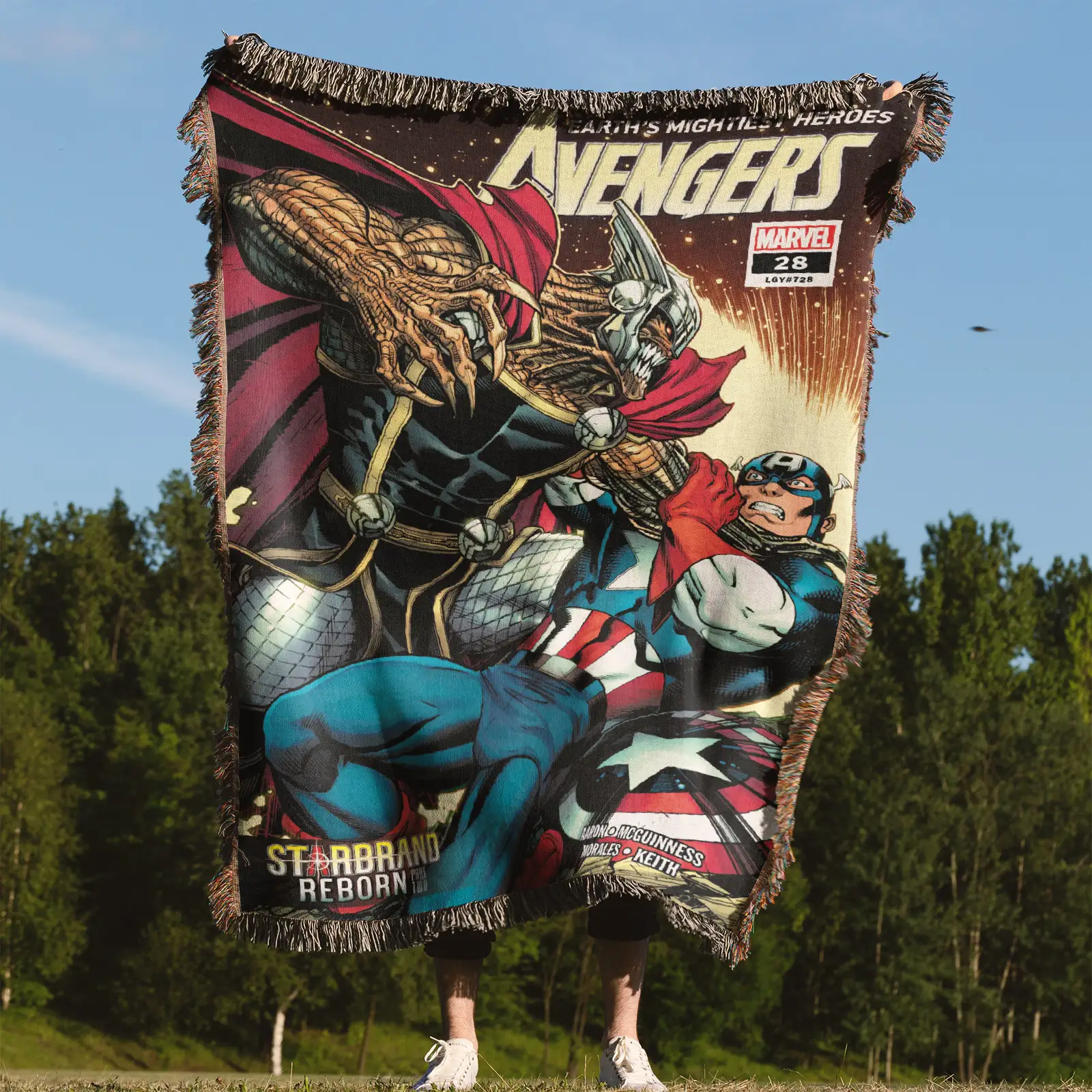 Avenger Comic Cover 2018 #28 Woven Tapestry Throw Blanket – Retro Wall Art, Cool Room Decor, Collectible Accent - Image 4