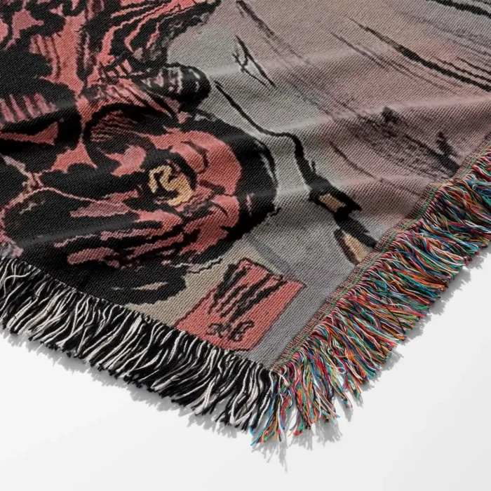 Skull Knight Woven Tapestry Throw Blanket – Dark Fantasy Wall Art, Room & Home Decor, Unique Gift - Image 6