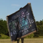 Hollow Game Woven Tapestry Throw Blanket – Stylish Wall Rug, Cozy Room Decor, Perfect Gift - Image 3